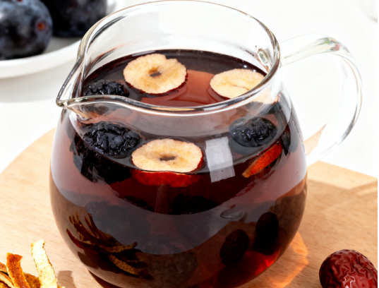 总是口干舌燥？中医建议多补津液少补水